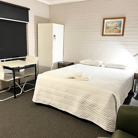 Bairnsdale Town Central Motel Екстер'єр фото