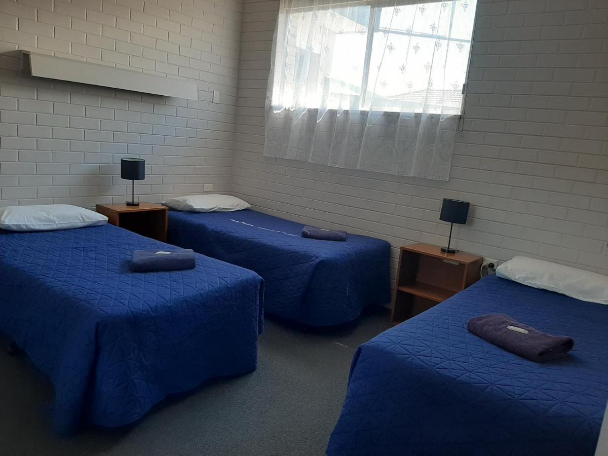 Bairnsdale Town Central Motel Екстер'єр фото