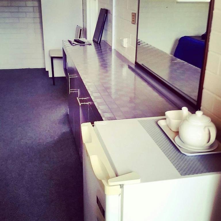Bairnsdale Town Central Motel Екстер'єр фото
