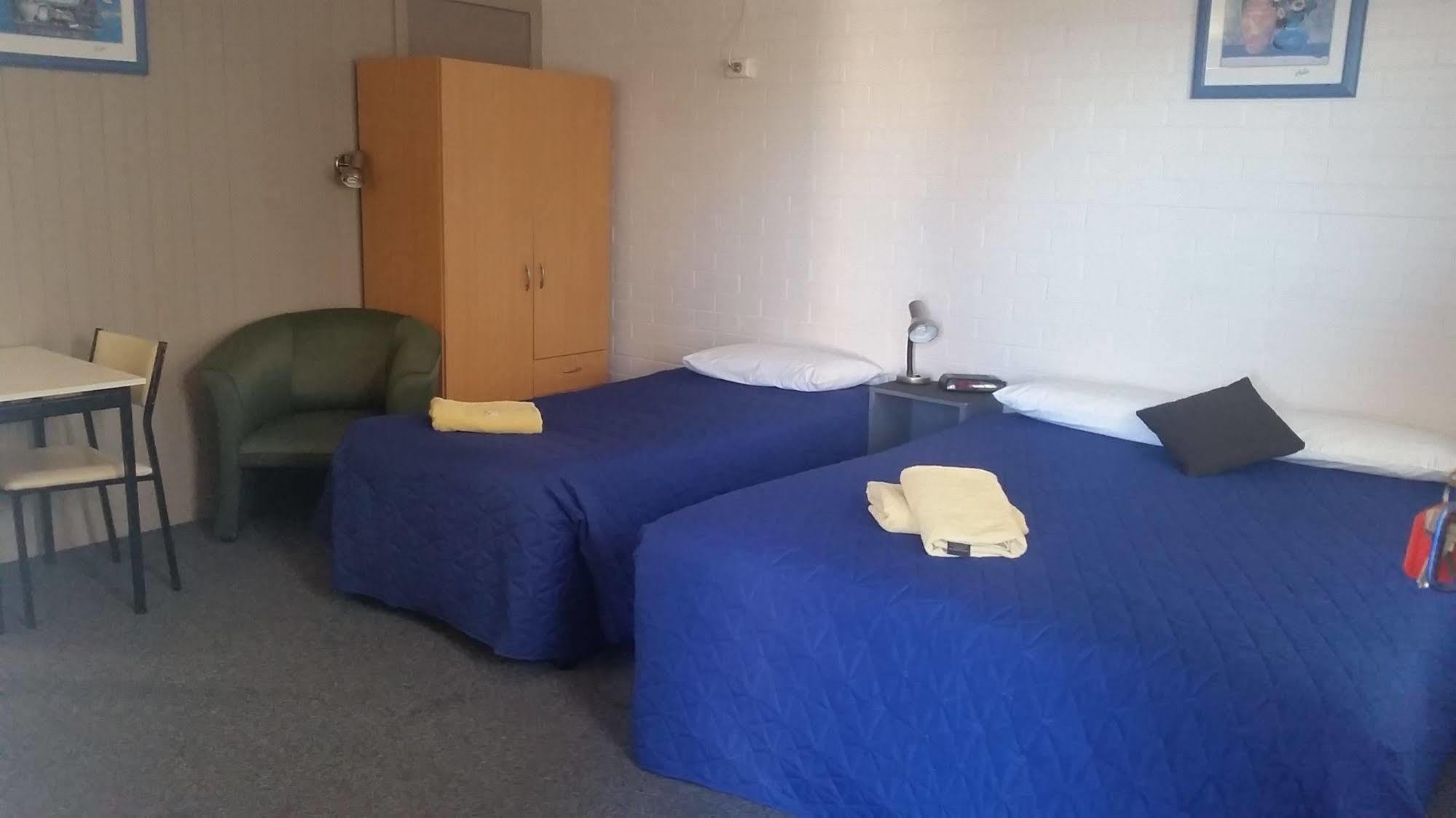 Bairnsdale Town Central Motel Екстер'єр фото