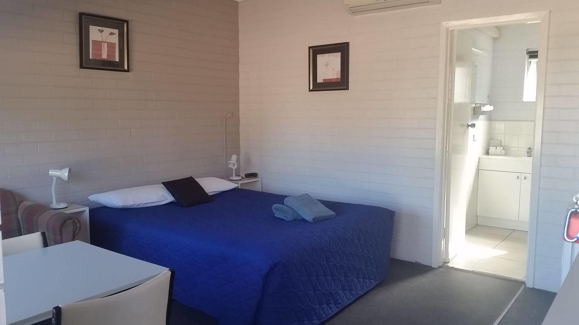 Bairnsdale Town Central Motel Екстер'єр фото